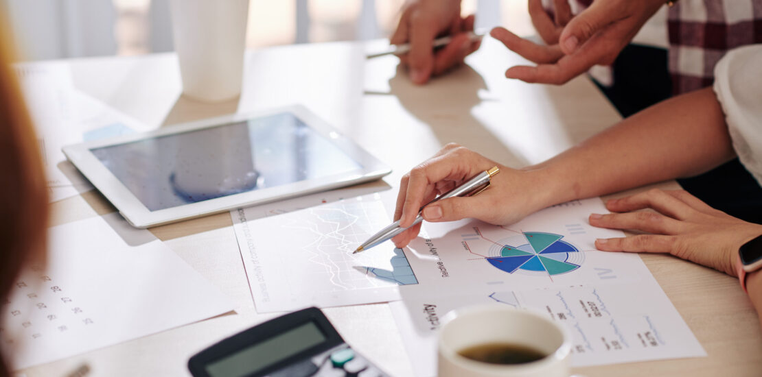 Vodnik za proračun 2025: Kako učinkovito načrtovati svoje finance?